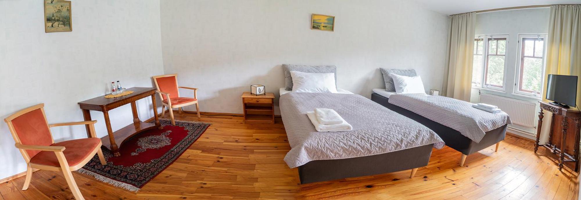 Park Hotel Bruzis Smiltene Luaran gambar